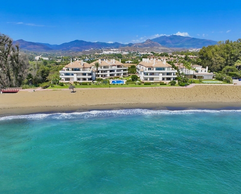 2 - Heaven beach is an Exclusive Beachfront complex located in Guadalmansa Playa