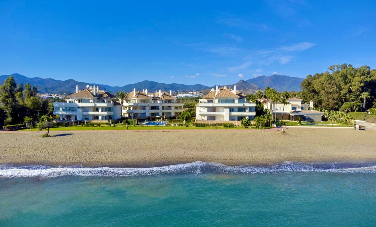 Heaven beach is an Exclusive Beachfront complex located in Guadalmansa Playa