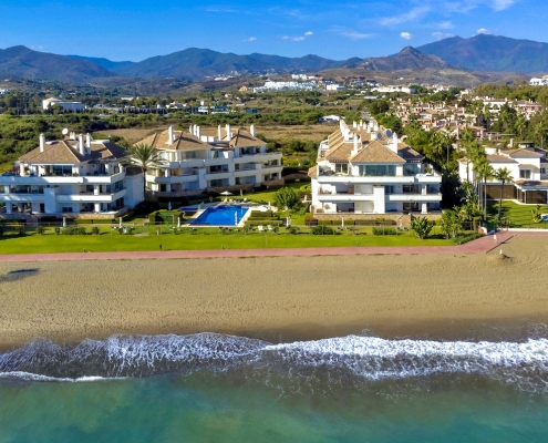 5 - Heaven beach is an Exclusive Beachfront complex located in Guadalmansa Playa