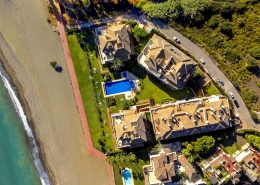 9 Heaven beach is an Exclusive Beachfront complex located in Guadalmansa Playa