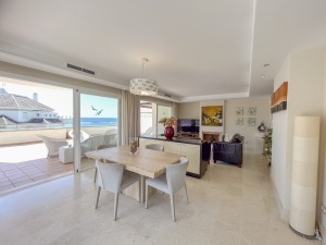 Heaven Beach penthouse in Estepona