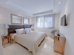 Heaven beach urbanization 2 bedrooms apartment in Estepona