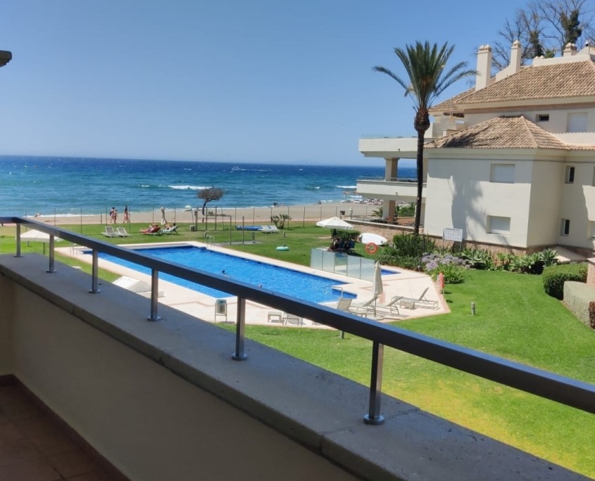 Espectacular Beachfront Apartment for sale Estepona - Heaven Beach Apartments